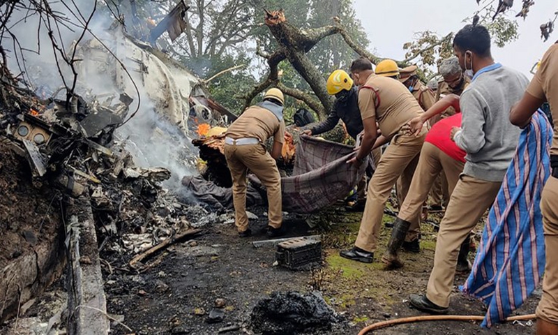 A view of site where an Indian Air Force helicopter crashed at Coonoor area of Nilgiris district, about 538 km southwest of Chennai, the capital city of India's Tamil Nadu state, Dec. 8, 2021.Photo:Xinhua