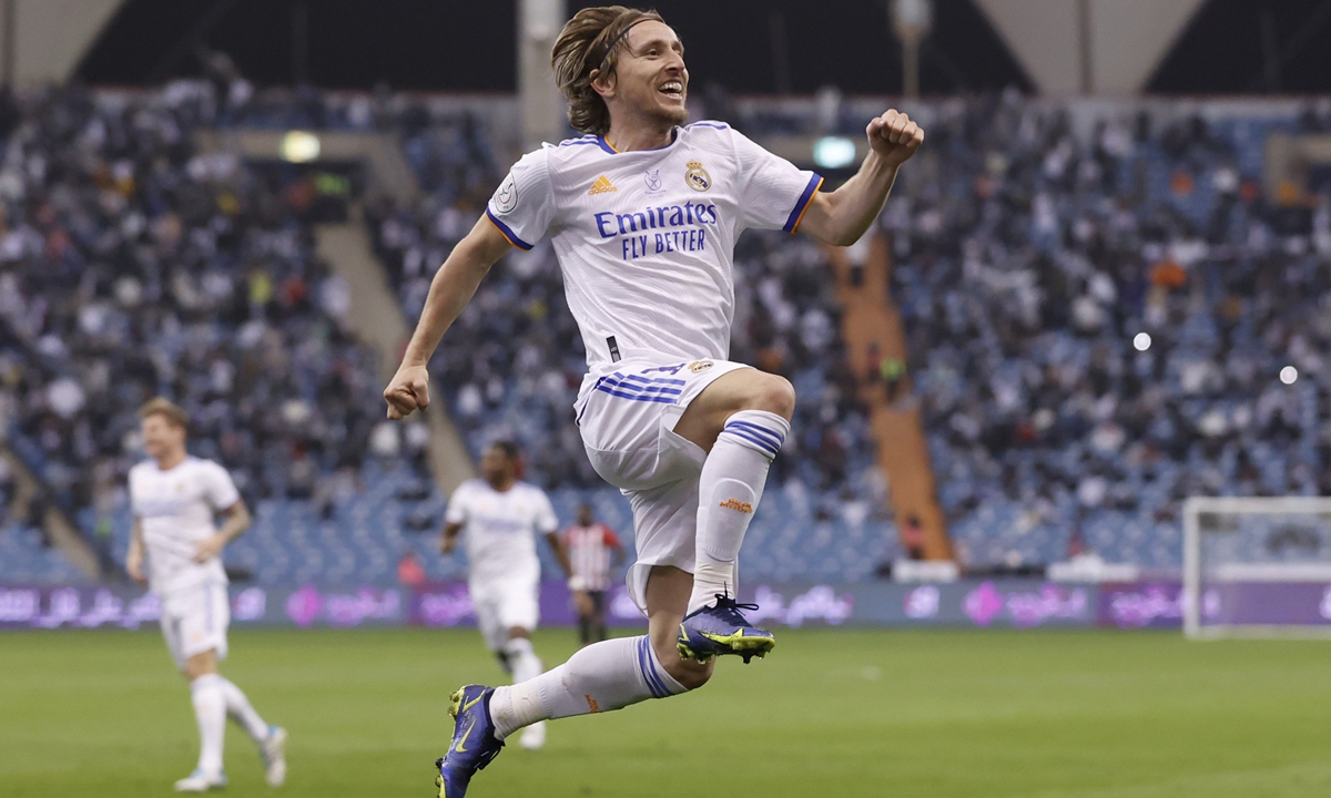 Luka Modric of Real Madrid celebrates after the game against Athletic Bilbao on January 16, 2022 in Jeddah, Saudi Arabia. Photo: VCG