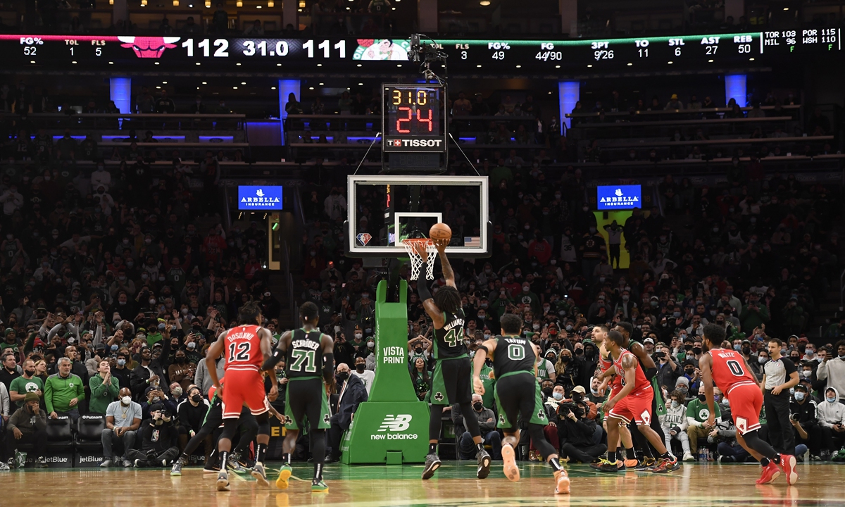 Boston Celtics center Robert Williams III (44) shoots a free throw during the second half against the Chicago Bulls at TD Garden. Photo: IC