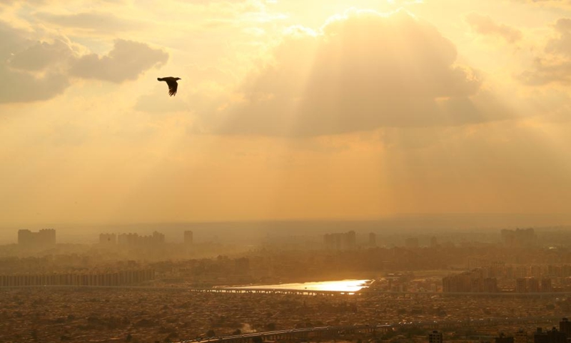 Photo taken on Jan. 16, 2022 shows the sunset in Cairo, Egypt.Photo:Xinhua