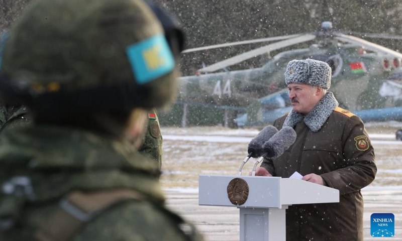 Belarusian President Alexander Lukashenko speaks while greeting Belarusian servicemen at a military airfield in Minsk, Belarus, on Jan. 15, 2022.Photo:Xinhua