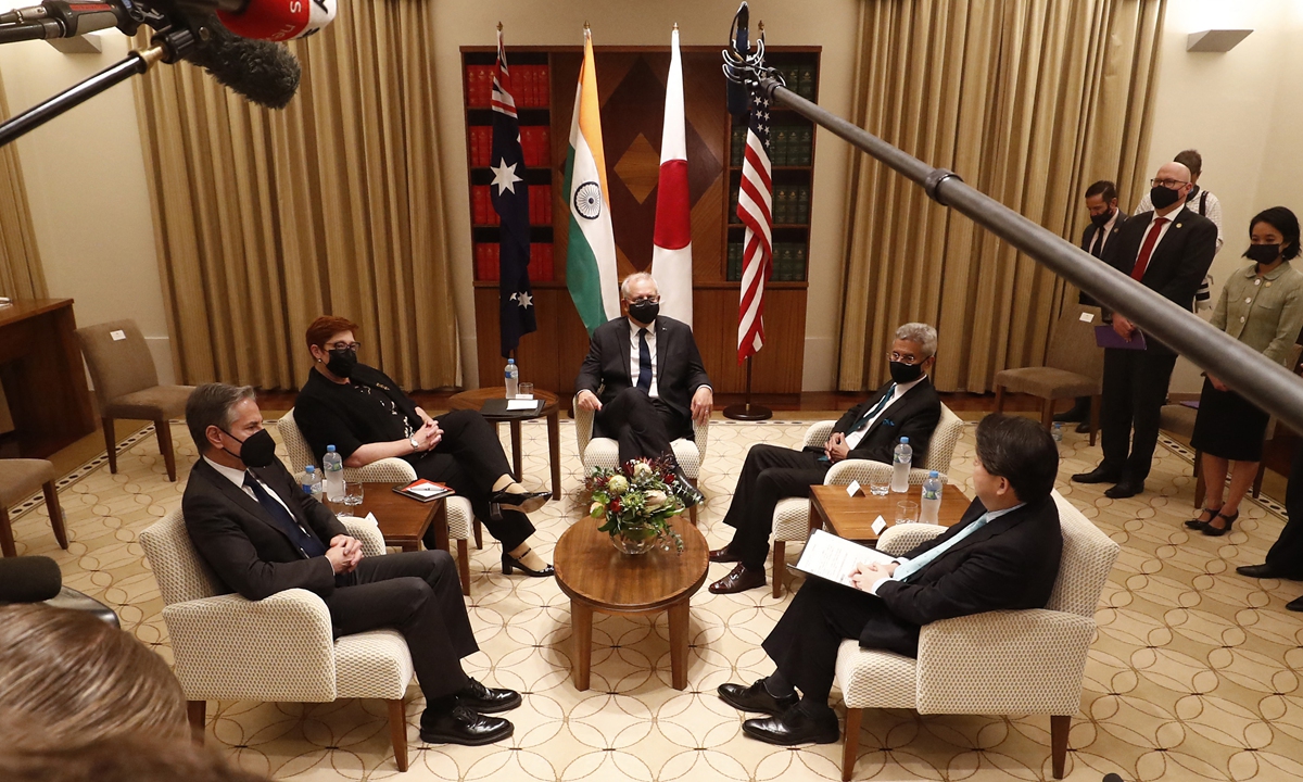 Australian Prime Minister Scott Morrison (center) addresses US Secretary of State Antony Blinken (left), Australian Foreign Minister Marise Payne (2nd from left), Indian External Affairs Minister Subrahmanyam Jaishankar (2nd from right) and Japan's Foreign Minister Yoshimasa Hayashi (right) before a Quad meeting in Melbourne on February 11, 2022. Photo: AFP