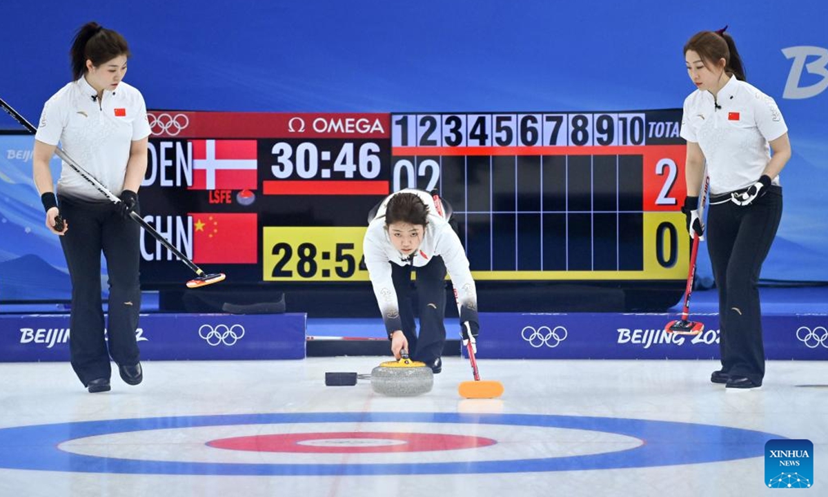 Live from Beijing 2022 Chinese curling team debuts at the womens round robin competition