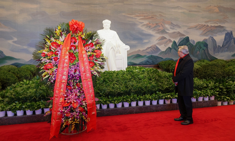 Argentine President Alberto Fernandez visits Chairman Mao Memorial Hall on February 5, 2022. Photo: Official website of the Casa Rosada