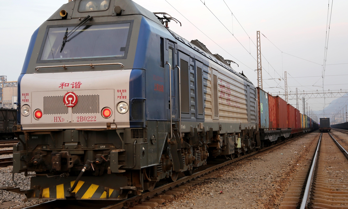 A China-Europe freight train departs from Lianyungang, East China's Jiangsu Province heading for Central Asian countries on February 8, 2022. The total number of China-Europe freight train trips had exceeded 50,000 as of the end of January. Photo: cnsphoto