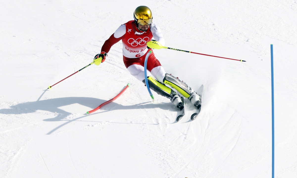 Johannes Strolz of team Austria wins the gold medal during the Olympic Games 2022, Men's Alpine Combined on February 10, 2022 at National Alpine Skiing Center in Yanqing. Photo: VCG