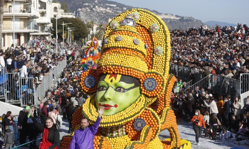 People watch a parade during the 2022 edition of Lemon Festival in Menton, France, Feb. 13, 2022.Photo:Xinhua