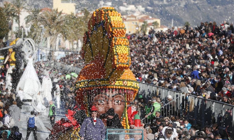 People watch a parade during the 2022 edition of Lemon Festival in Menton, France, Feb. 13, 2022.Photo:Xinhua