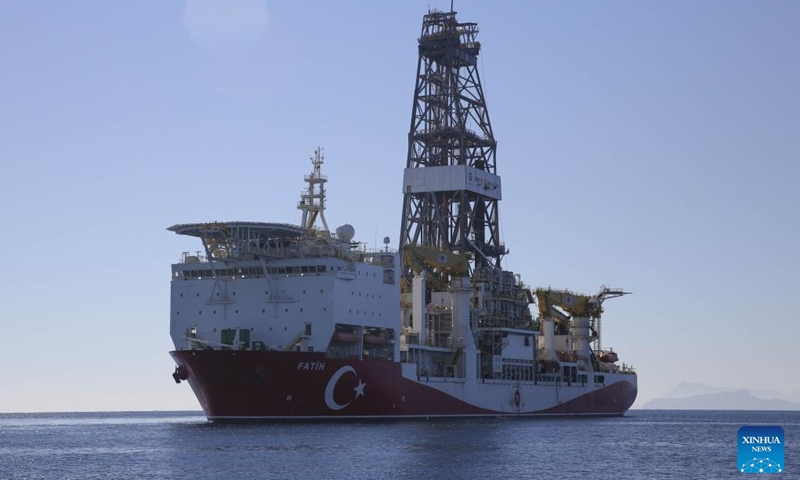 File photo provided by the Turkish Energy and Natural Resources Ministry shows Turkey's ultra-deepwater drillship Fatih on the sea. Turkey's ultra-deepwater drillship Fatih on Wednesday started its third mission in a new well in the Black Sea to explore more discoveries, Turkish Energy and Natural Resources Minister Fatih Donmez announced.(Photo: Xinhua)