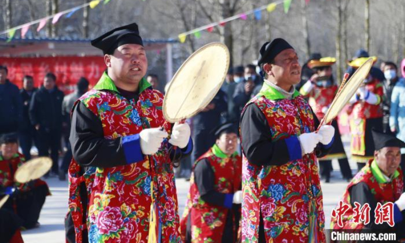 Local dancers perform 