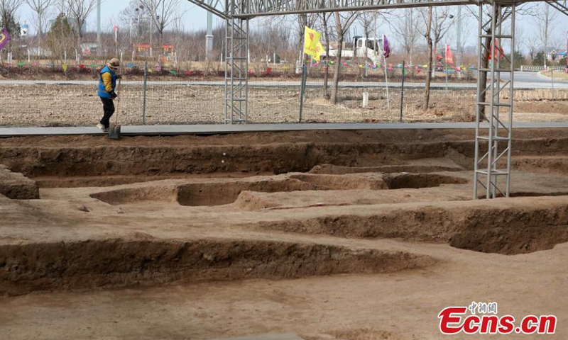 Archeologists unearth the ruins of Jixia Academy, ancient China's first government-run institution of higher learning, in Linzi District of Zibo City in east China's Shandong Province, Feb.24, 2022. (Photo: China News Service/Liang Ben)