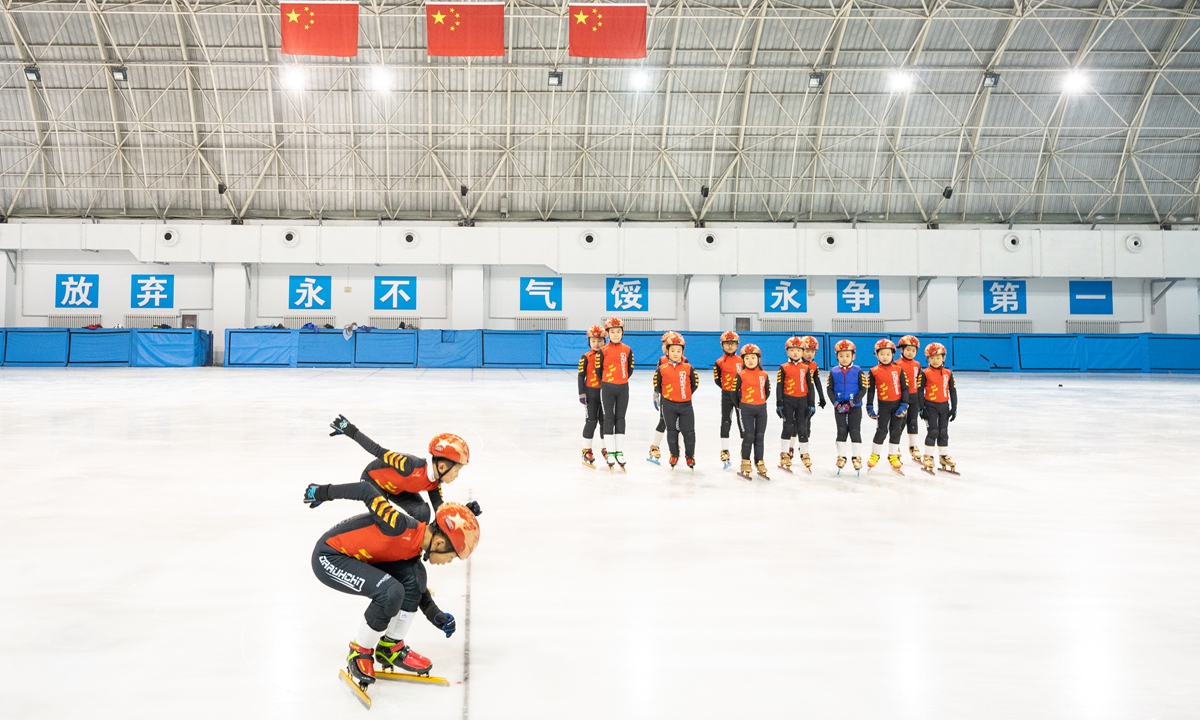 Athletes train at the Qitaihe Short Track Speed Skating Championship Hall on February 10, 2022. Photo:VCG