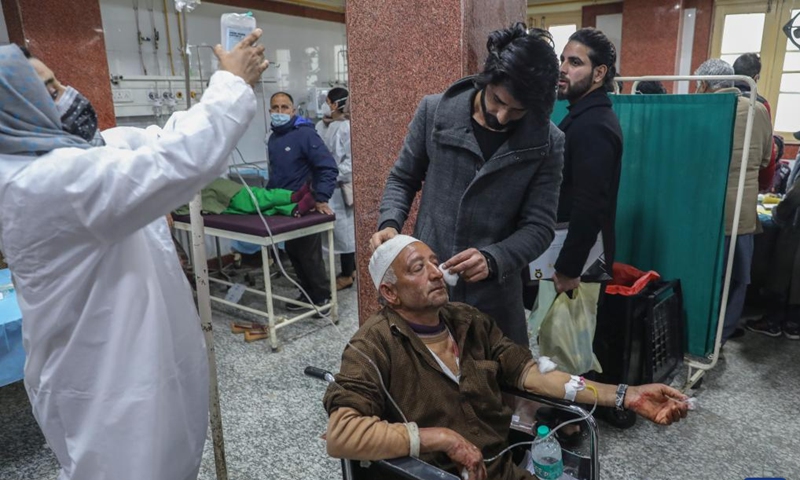 A wounded man is treated at a hospital in Srinagar city, the summer capital of Indian-controlled Kashmir, on March 6, 2022.Photo:Xinhua
