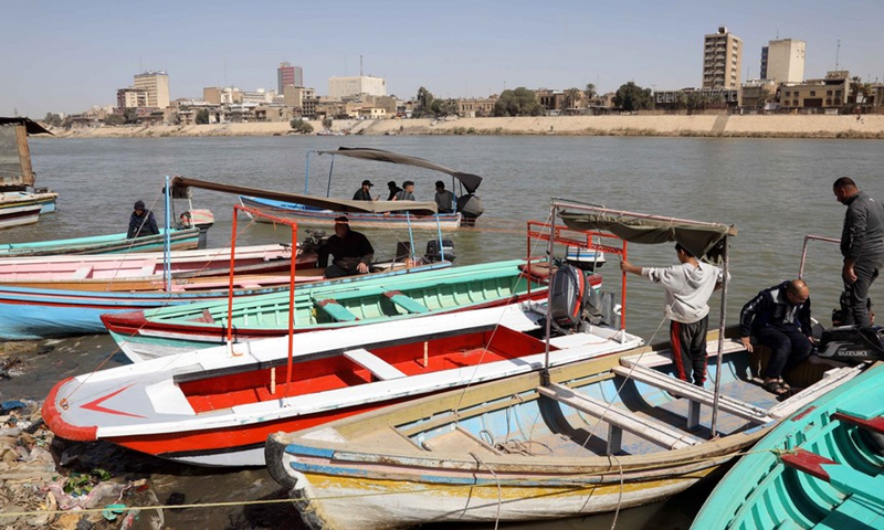 A group of boats used to transport people between the banks of the Tigris River in Baghdad, Iraq, on March 4, 2022.(Photo: Xinhua)