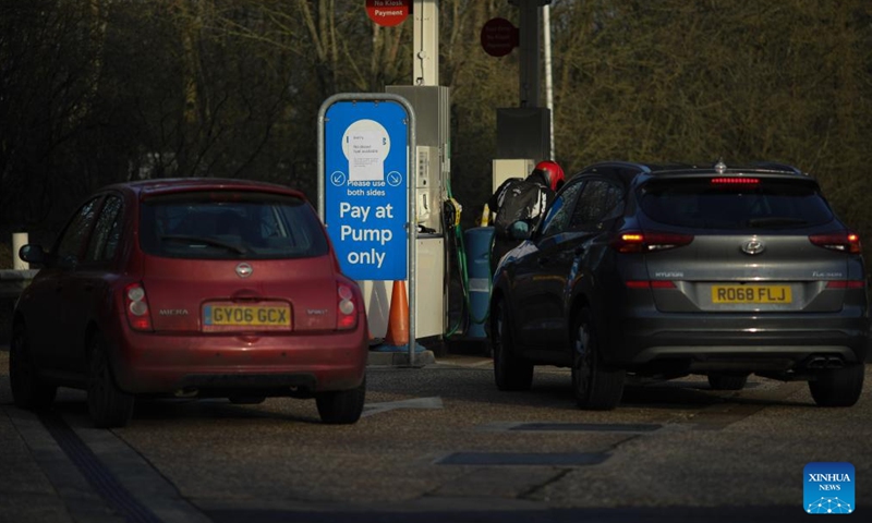Photo taken on March 10, 2022 shows a view of a petrol station in Basingstoke, Britain. On Tuesday Britain said it would phase out imports of Russian oil by the end of 2022. The ongoing Russia-Ukraine conflict prompted fears about energy supply disruptions from key exporter Russia.Photo:Xinhua