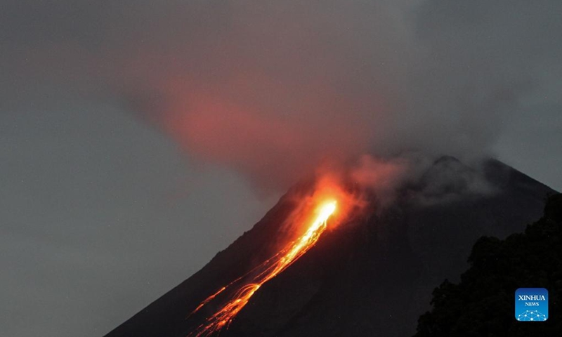 The long exposure photo taken on March 10, 2022 shows volcanic materials spewing from Mount Merapi seen from Kalitengah Lor village in Sleman district, Yogyakarta, Indonesia.Photo:Xinhua