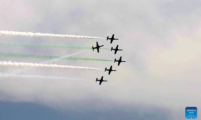Pakistani jets perform aerobatic maneuvers during the rehearsal of the Pakistan Day military parade in Islamabad, capital of Pakistan on March 14, 2022. Pakistan Day, also known as Republic Day, falls on March 23 annually.(Photo: Xinhua)