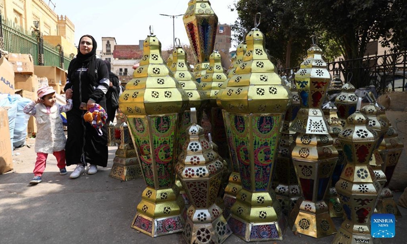 People visit a lantern market ahead of the holy month of Ramadan in Cairo, Egypt, on March 18, 2022.Photo:Xinhua