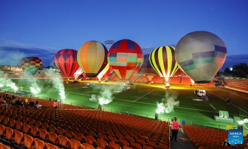 Hot-air balloons are seen during the 5-day Balloons Over Waikato Festival in Hamilton, New Zealand, March 18, 2022.Photo:Xinhua