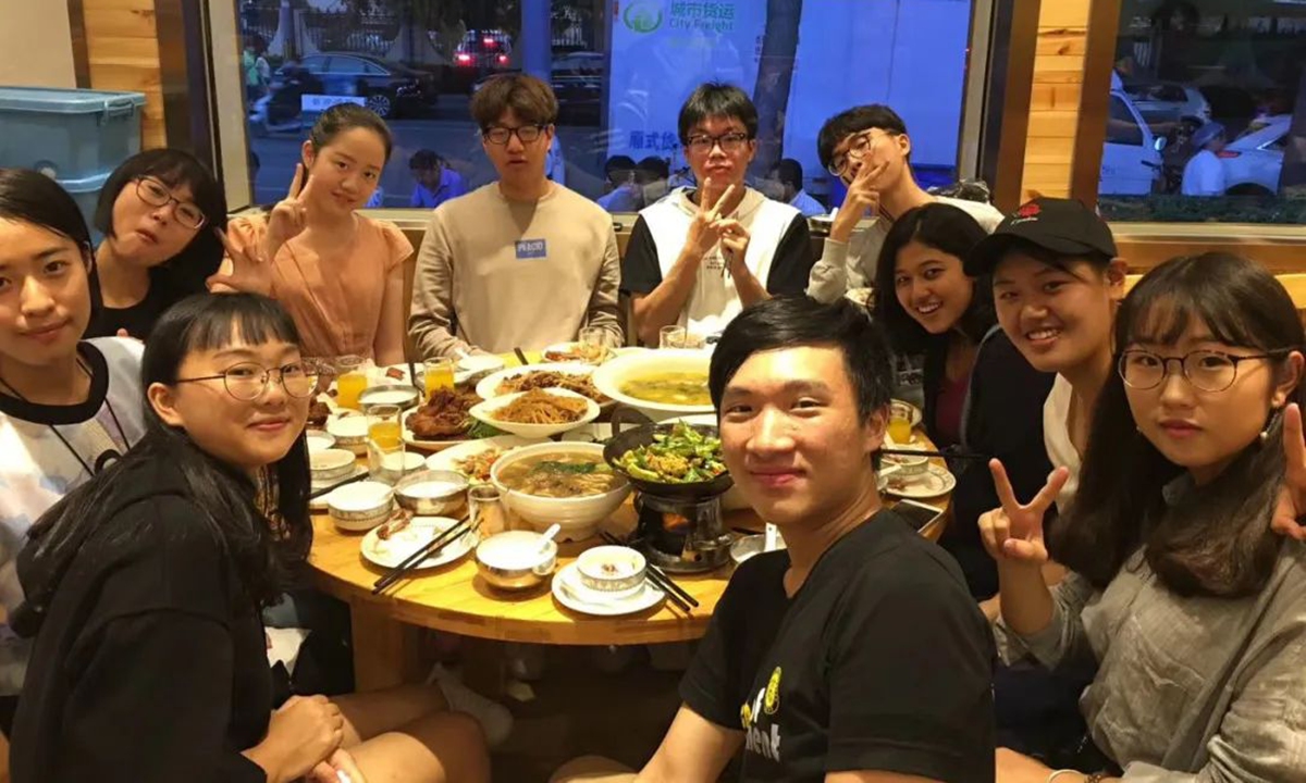 Aneka with her student council friends in 2017

