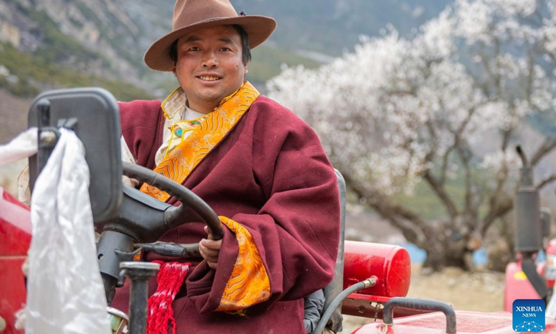 A villager attends a spring ploughing ceremony in Lhari County of Nagqu, southwest China's Tibet Autonomous Region, March 31, 2022.(Photo: Xinhua)