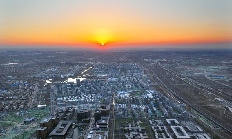 Aerial photo taken on April 1, 2022 shows the sunrise in Xiong'an New Area, north China's Hebei Province.Photo:Xinhua
