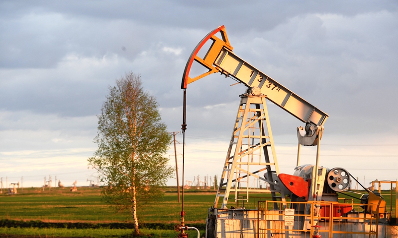 An oil pump is seen in Almetyevsky District, Republic of Tatarstan, Russia. File Photo: CFP
