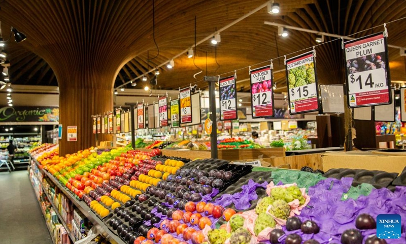People shop at a supermarket in Sydney, Australia, on April 7, 2022.Photo:Xinhua
