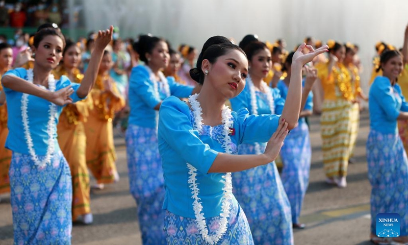 Dancers perform during the water festival in Yangon, Myanmar, April 13, 2022. Myanmar's traditional water festival kicked off across the country on Wednesday morning.(Photo: Xinhua)