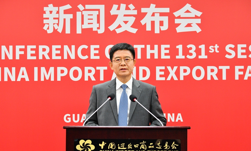 Xu Bing, spokesperson of the Canton Fair and deputy director-general of the China Foreign Trade Center, on a press conference on April 14, 2022 Photo: courtesy of Canton Fair
