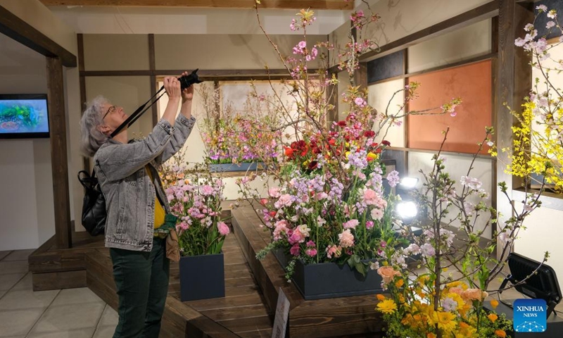 A woman visits Japan's pavilion at Floriade Expo 2022 in Almere, the Netherlands, on April 14, 2022. With the theme Growing Green Cities, Floriade Expo 2022, a world horticultural exhibition, opened here on Thursday.(Photo: Xinhua)