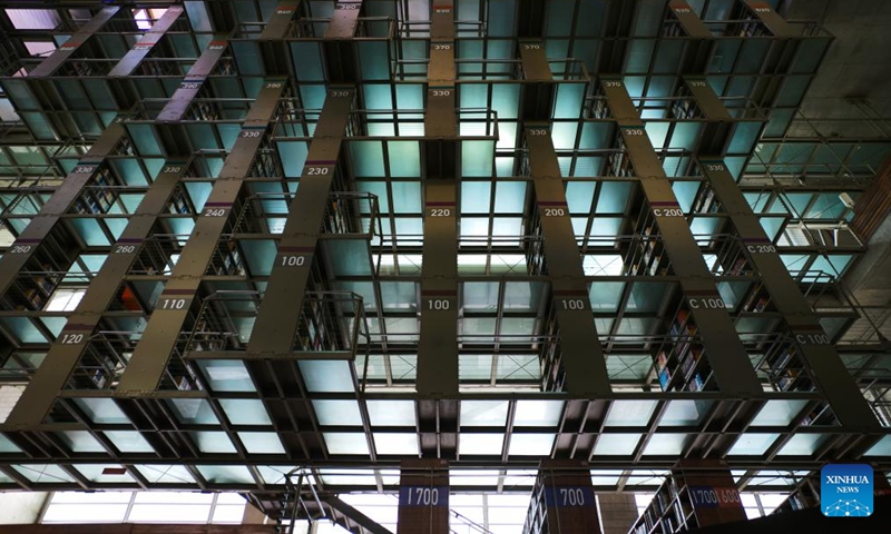 Photo taken on April 18, 2022 shows an interior view of the Vasconcelos Library in Mexico City, Mexico. The Vasconcelos Library, which opened in 2006, is one of the largest of its kind in Mexico. It is named after the Mexican politician Jose Vasconcelos. (Xinhua/Xin Yuewei)