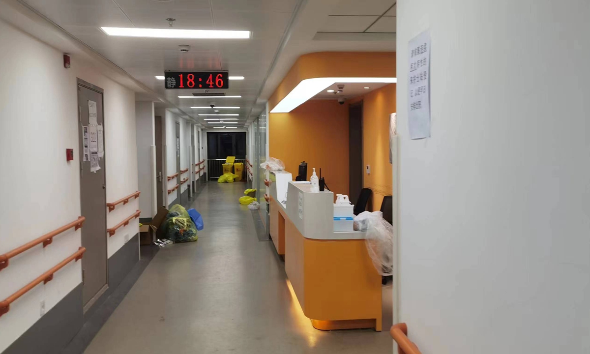 The inside of the Lianlianglu makeshift hospital in Shanghai Photo:Courtesy of Donnie 
