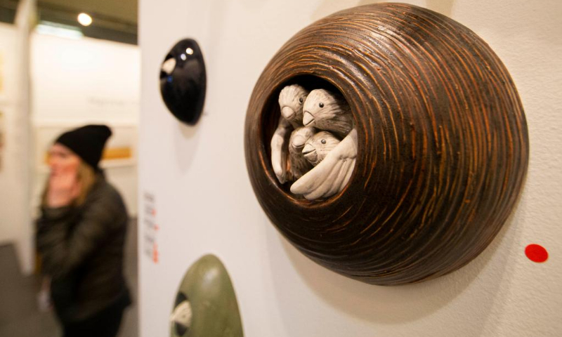 An artwork is seen during the 2022 Artist Project in Toronto, Canada, on April 21, 2022. Showcasing original artworks by over 200 contemporary artists across Canada, this annual art fair is held from April 21 to 24 this year.(Photo: Xinhua)