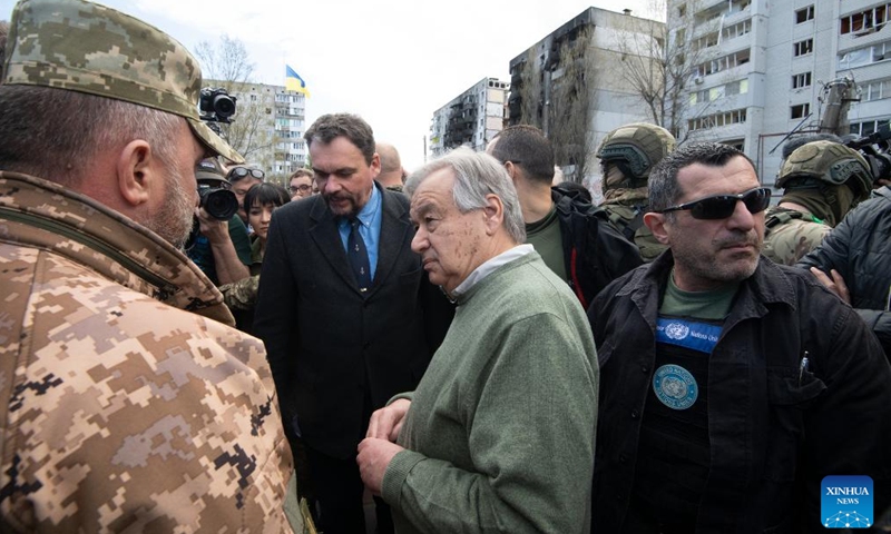 United Nations Secretary-General Antonio Guterres (C) visits the town of Borodyanka outside Kiev, Ukraine, April 28, 2022.Photo:Xinhua