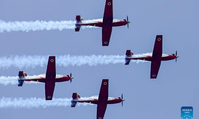 Israeli air force aerobatic team flies during a training for the upcoming Independence Day celebrations in Tel Aviv, Israel, on May 1, 2022.Photo:Xinhua