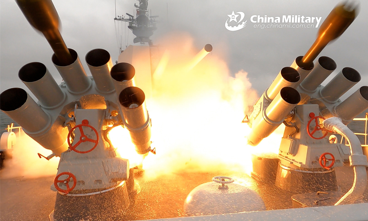 The guided-missile frigate Xiaogan (Hull 615) attached to a frigate flotilla with the navy under the PLA Eastern Theater Command fires its rocket-propelled depth charges at mock hostile submarine during a maritime live-fire training exercise on April 19, 2022. Photo:China Military