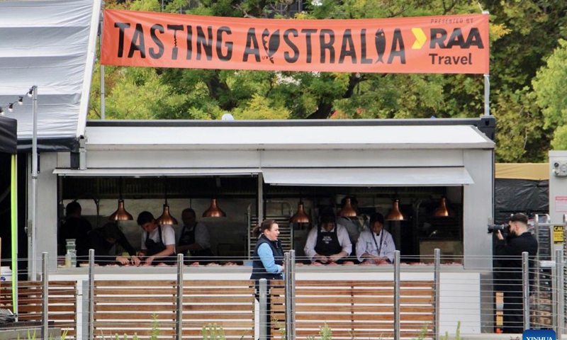 Chefs prepare food at a food festival in Adelaide, Australia, May 8, 2022. Tasting Australia food festival is held in Adelaide, South Australia, from April 29 to May 8. (Photo by Lyu Wei/Xinhua)