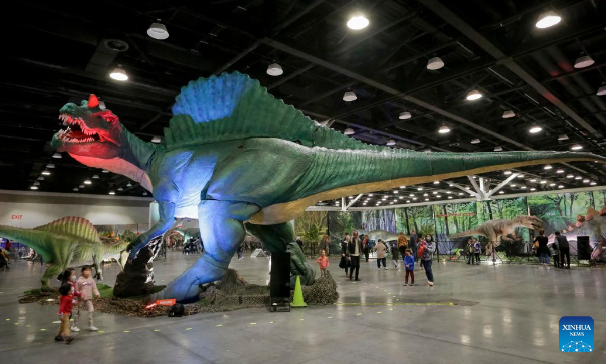 Life-size dinosaur models are displayed at the Jurassic Quest exhibition at Vancouver Convention Centre in Vancouver, British Columbia, Canada, on May 13, 2022. Photo:Xinhua