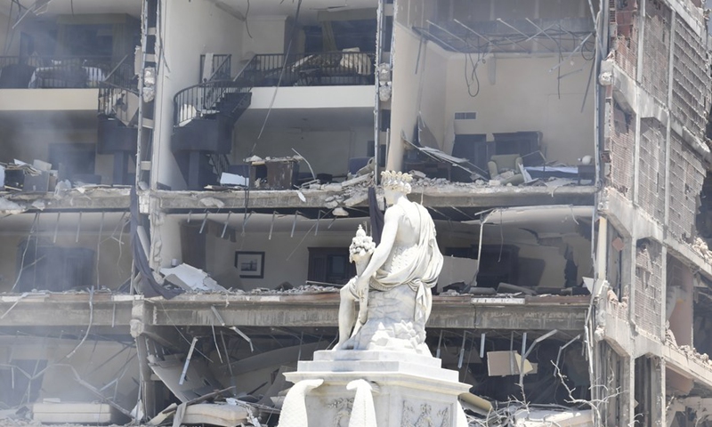 Photo taken on May 6, 2022 shows the damaged Hotel Saratoga after an explosion in Havana, Cuba.(Photo: Xinhua)