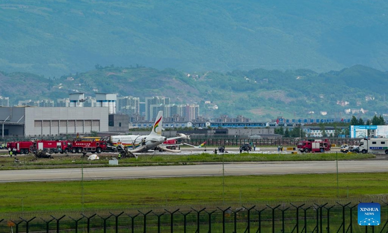 Photo taken on May 12, 2022 shows the accident site where a passenger plane veered off the runway during take-off and caught fire at the Chongqing Jiangbei International Airport in southwest China's Chongqing.(Photo: Xinhua)