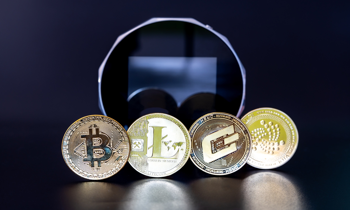 Four cryptocurrencies Photo: VCG