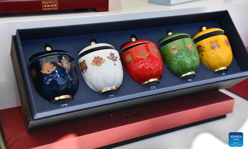 Cultural and creative products are seen during a fair in Tibet Museum in Lhasa, southwest China's Tibet Autonomous Region, May 18, 2022. May 18 marks the International Museum Day. A fair for cultural and creative products was held on Wednesday in Tibet Museum, displaying the protection and the tapping of cultural relics in Tibet.(Photo: Xinhua)