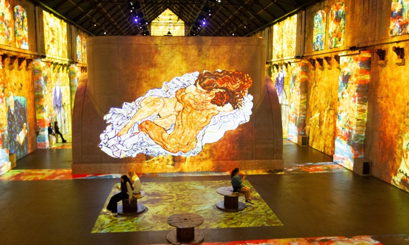 Visitors view digital artworks at an exhibition at Fabrique des Lumieres in Amsterdam, the Netherlands, on May 18, 2022.Photo:Xinhua