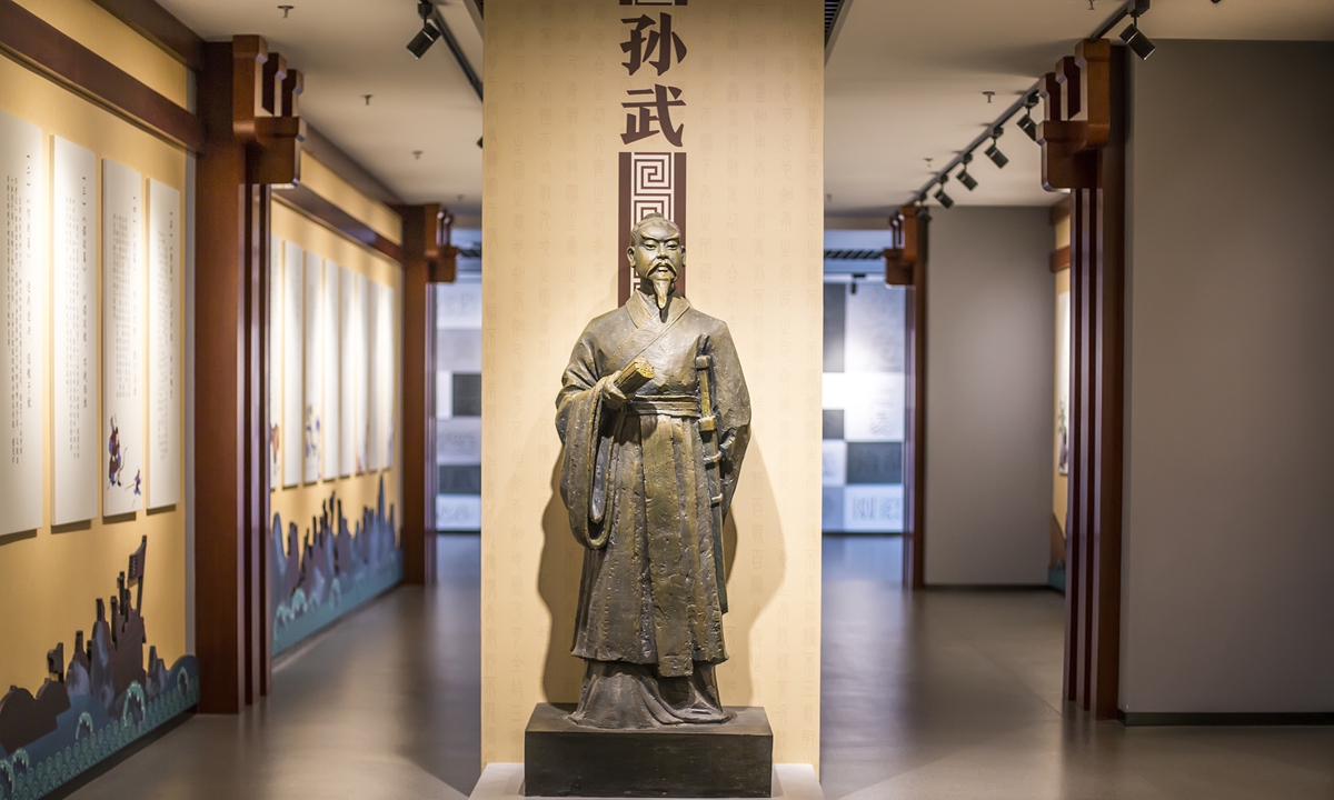 A statue of Sun Tzu at Binzhou Museum in Shandong Province. Photo: VCG