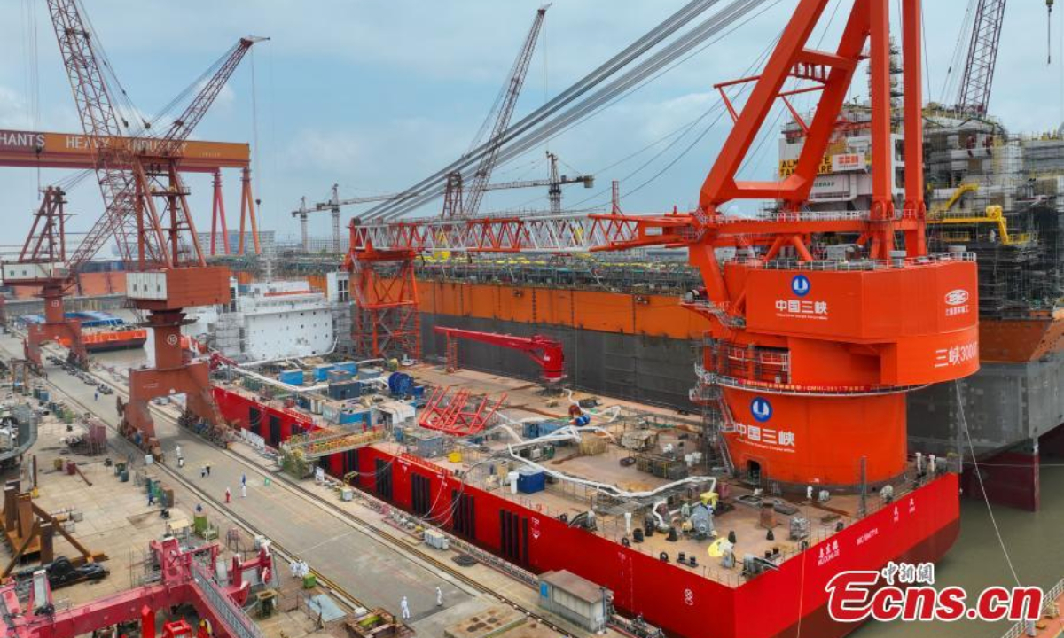 Wudongde, China’s first high-performance deep-sea vessel specifically designed for the transport and installation of wind farm infrastructure, enters water in Haimen, east China's Jiangsu Province, May 25, 2022. Photo:China News Service