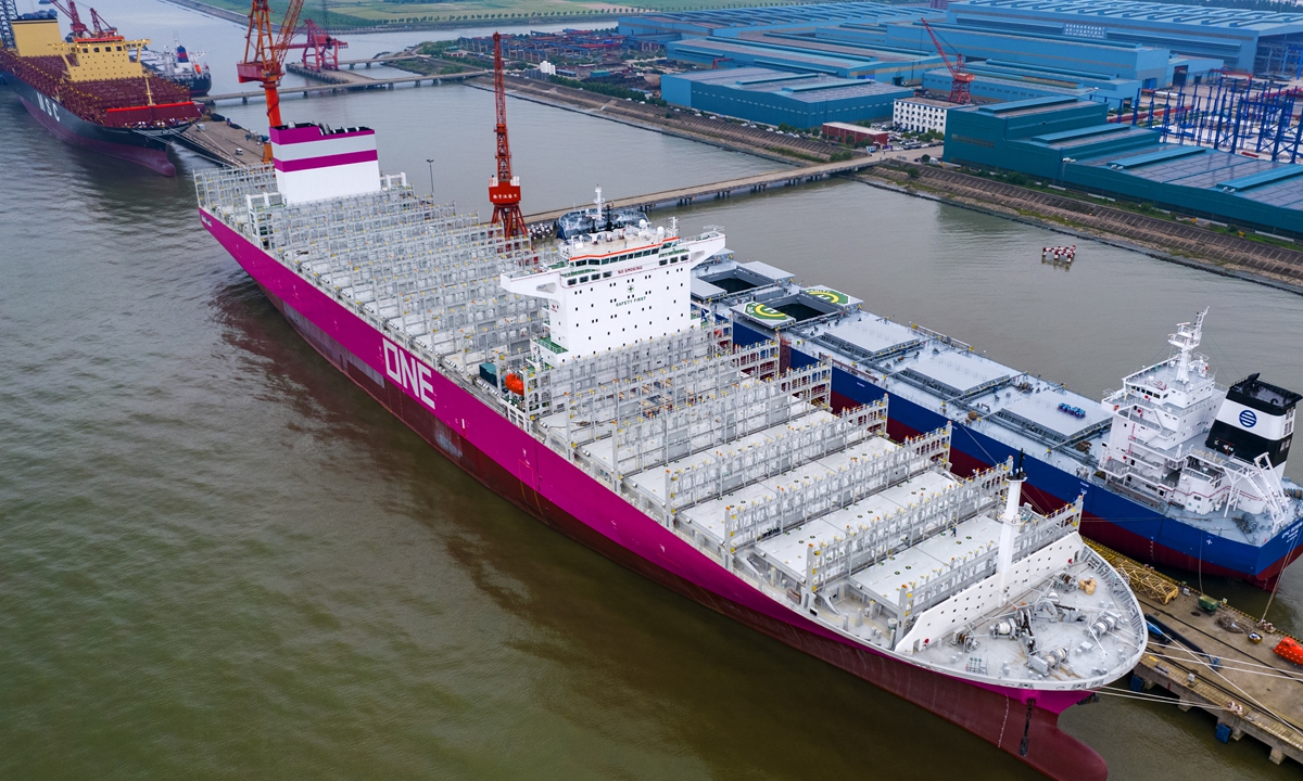 

Ships are under construction at a yard in Taicang, East China's Jiangsu Province, on May 29, 2022. The country's shipbuilders saw their order backlog soar 26.3 percent on a yearly basis to 99.1 million deadweight tons in the first quarter, accounting for 47.3 percent of the world's total, official data showed. Photo: cnsphoto