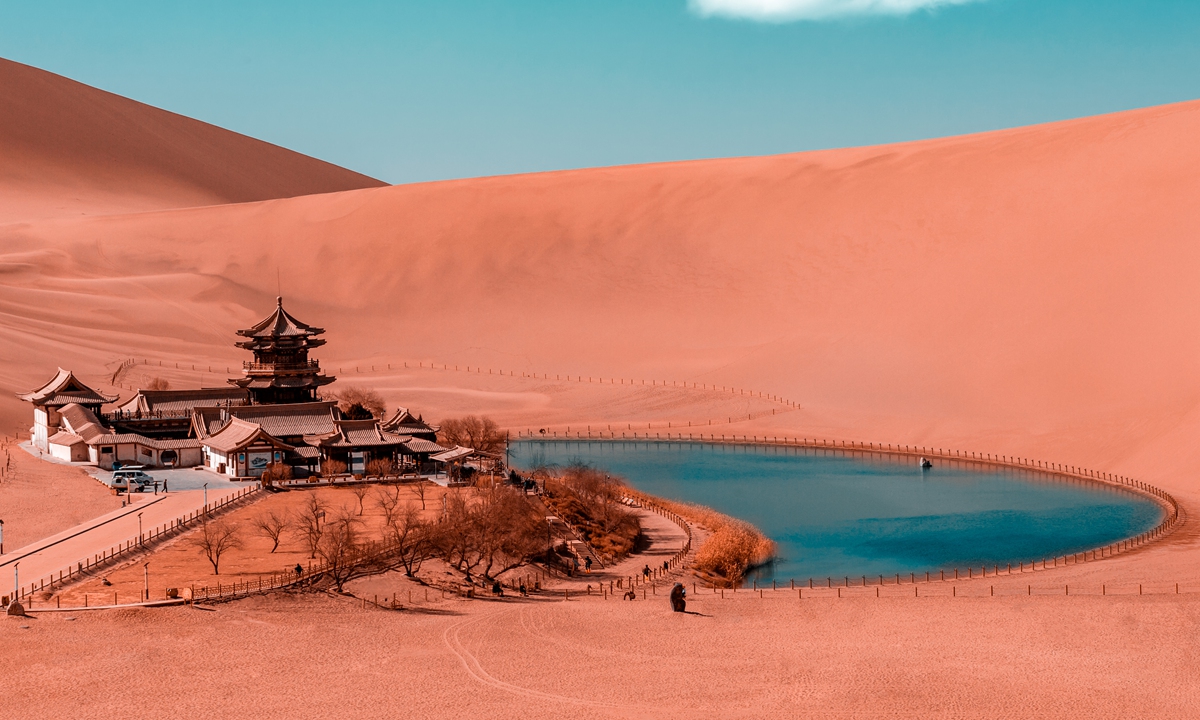 Crescent Lake in Dunhuang of Northwest China's Gansu Province Photo: VCG