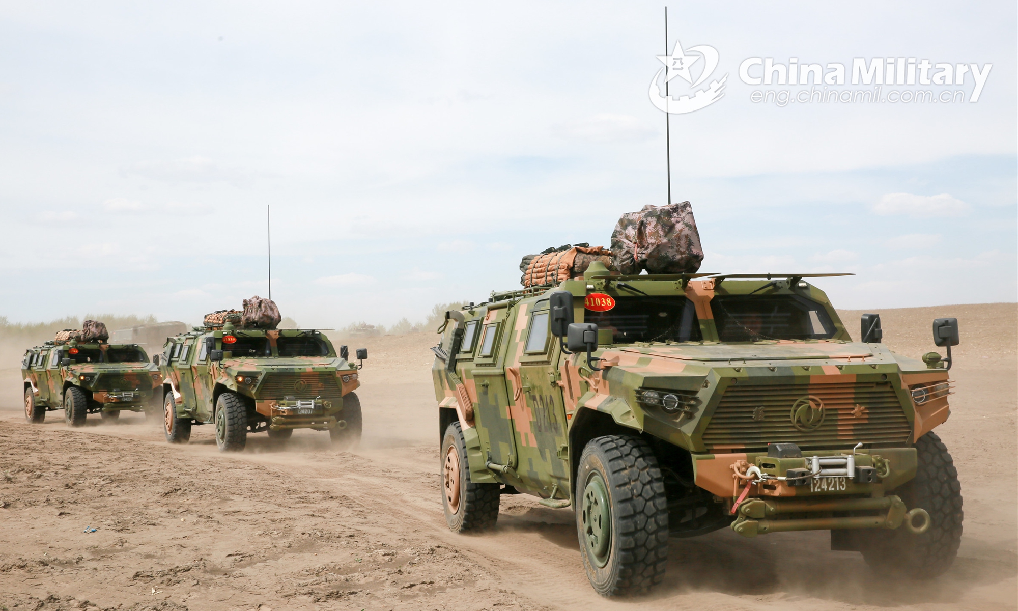 Armored assault vehicles attached to a brigade under the PLA 78th Group Army are en route to a designated area during a long-distance maneuver training exercise on April 27, 2022. The exercise aimed to temper the troops' quick response and field operational capabilities.Photo:eng.chinamil.com.cn