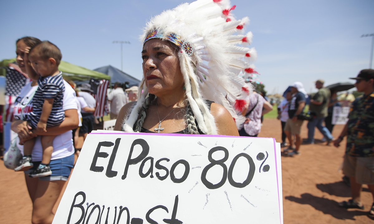 Indian Americans attend an anti-racism rally in El Paso, Texas, the US on August 7, 2019.Photo:Xinhua